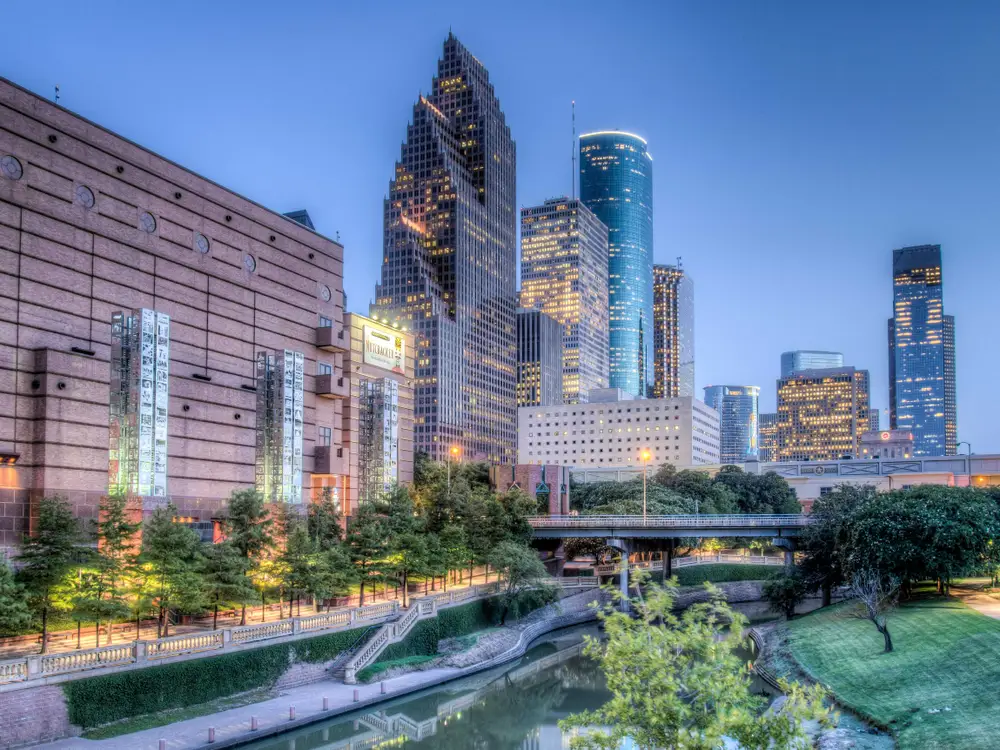 11 Reasons Why People are Moving to Houston
